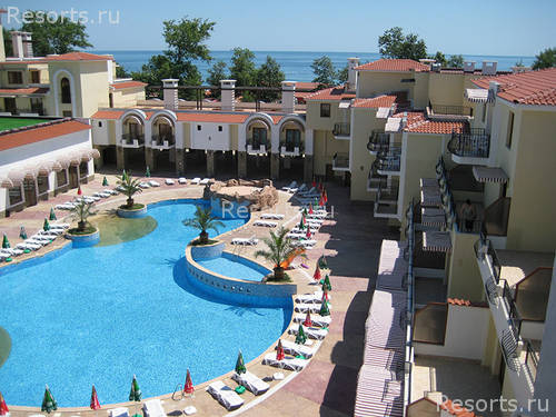 Martinez Apartment Complex 6